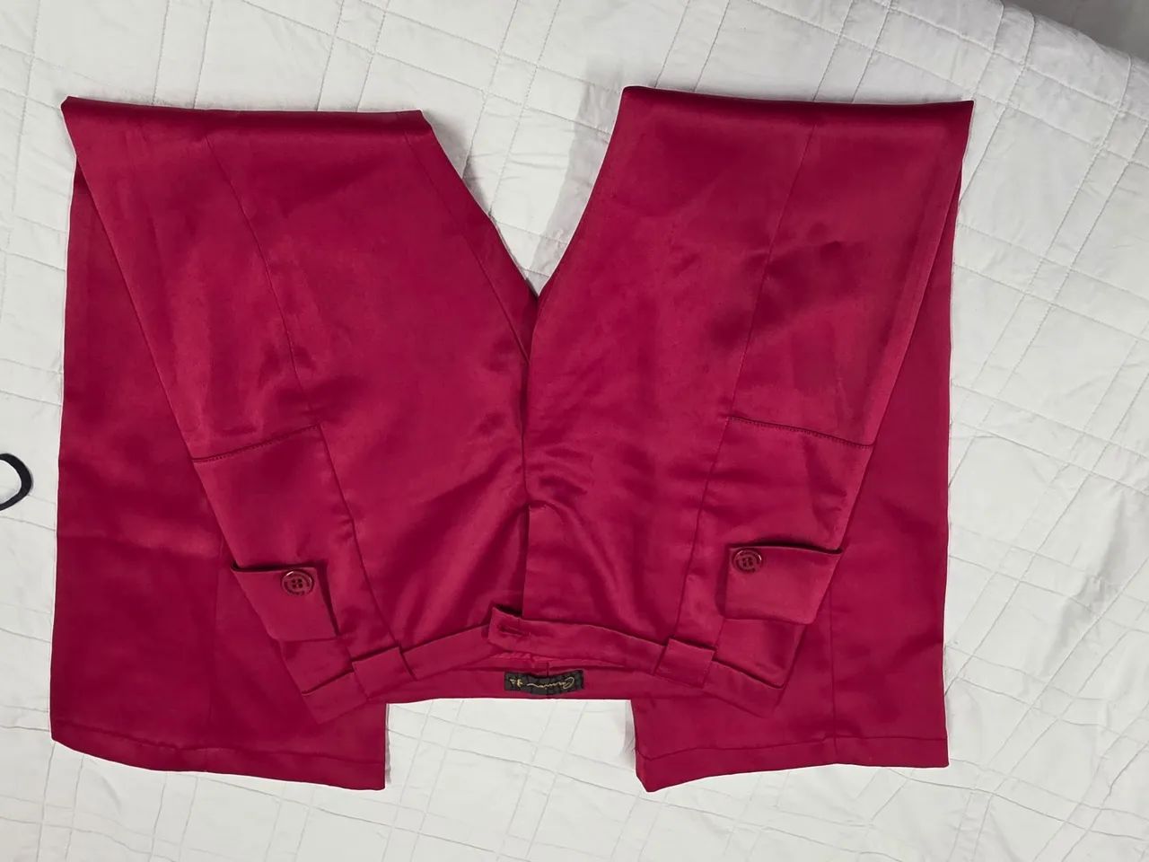 Calça vermelha Carmim