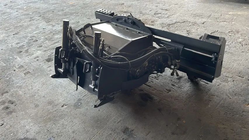 Implemento Fresadora De Asfalto Bobcat 60cm Semi Nova 2020 - Foto 3