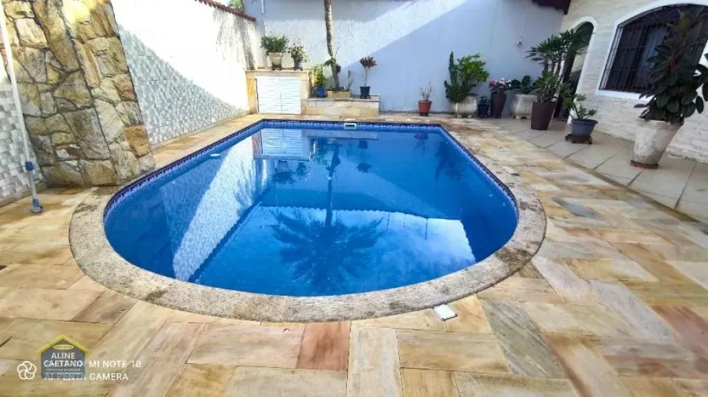 CASA ALTO PADRÃO, 4 DORMS , PISCINA, FLÓRIDA !!!