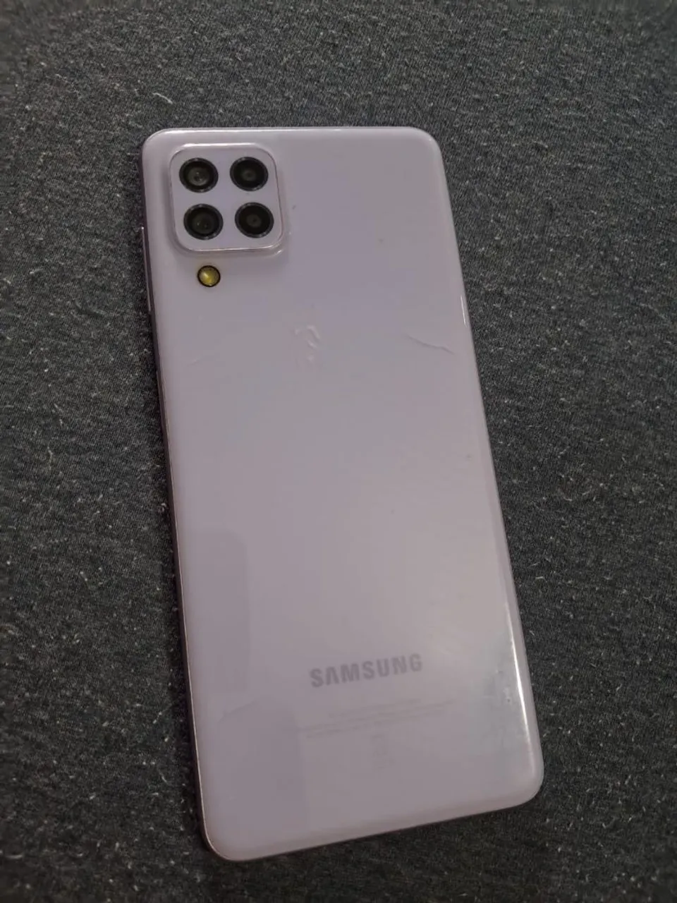 Vende-se Samsung a 22