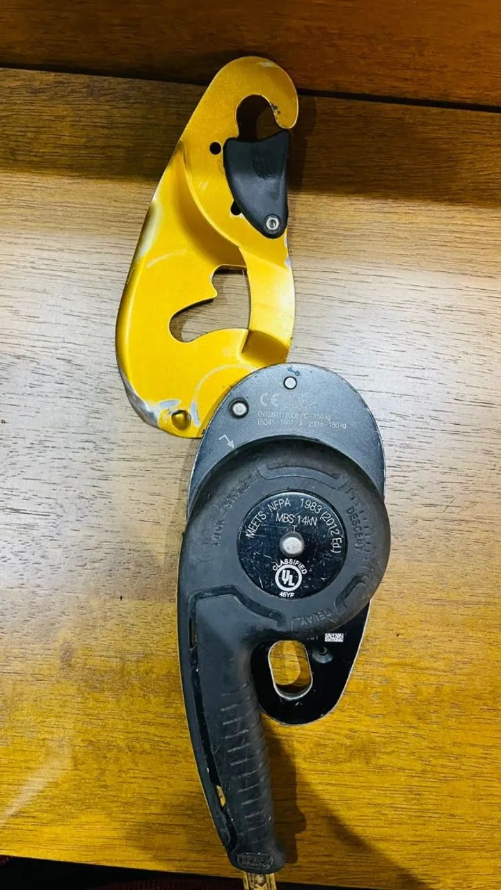 descensor ID Petzl - Foto 3