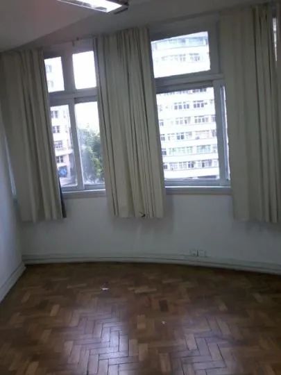 Comercial/Industrial de 38 metros quadrados no bairro Centro
