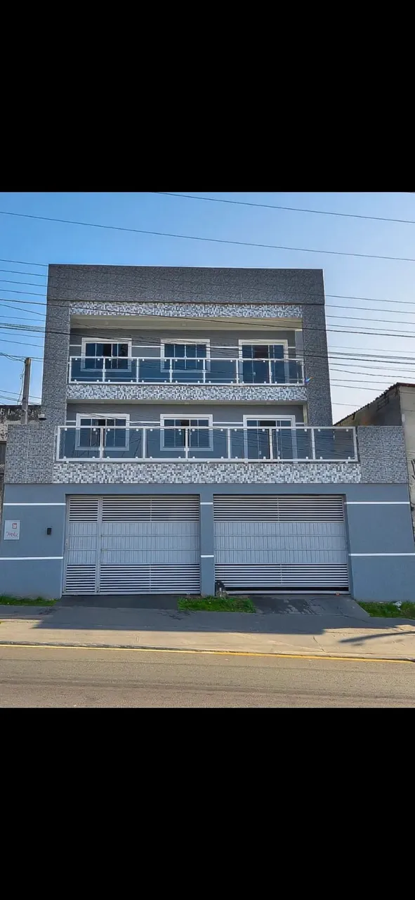 Excelente Sobrado à Venda  Boqueirão, Curitiba  Localização Privilegiada!