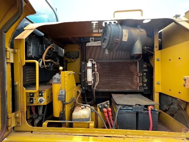 Escavadeira hidráulica Cat 315 DL ano 2012 - Foto 4