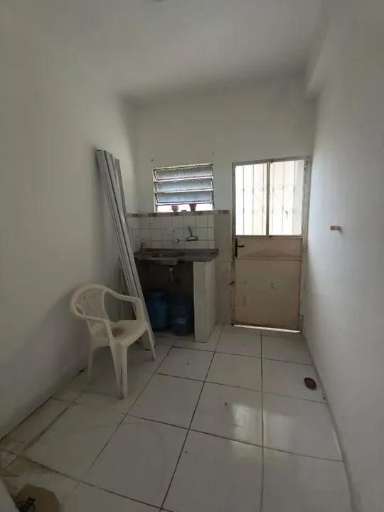 Vendo casa no Cj. Eldorado somente à vista - duplex com 4 quartos - Foto 4