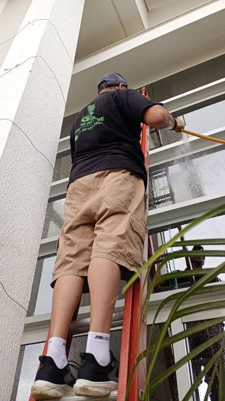 Limpeza de Vidros em Altura  - Foto 2