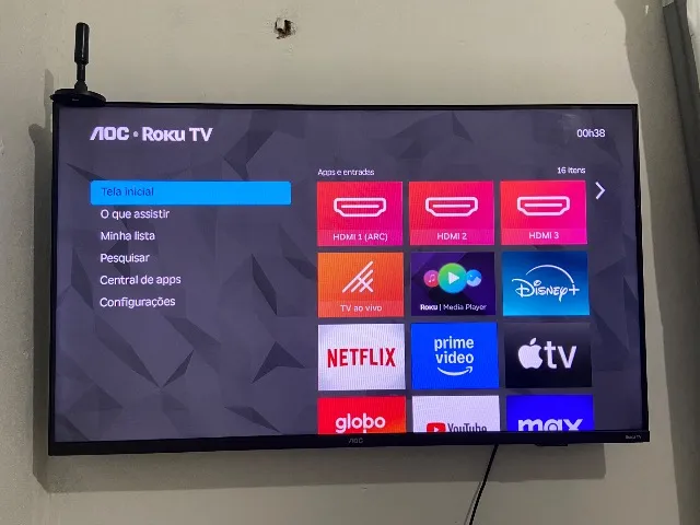 Vende-se tv AOC ROKU TV 43 polegadas