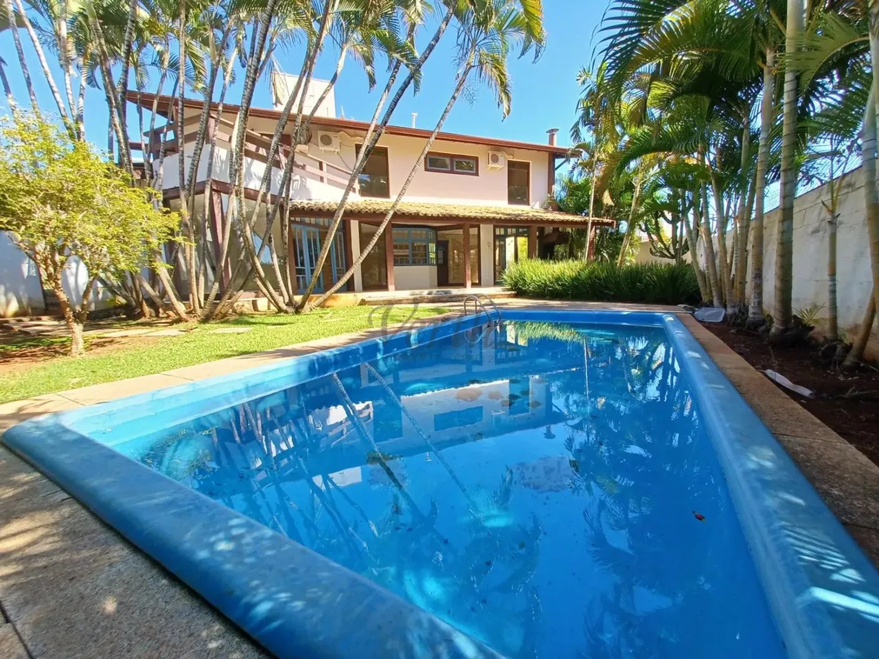 Casa à Venda no Condomínio Villa Borghese, Bairro Gramado - Campinas/SP