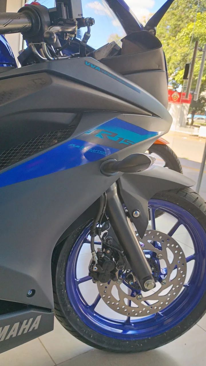 R 15  ABS  Zero km 2026 - Foto 2