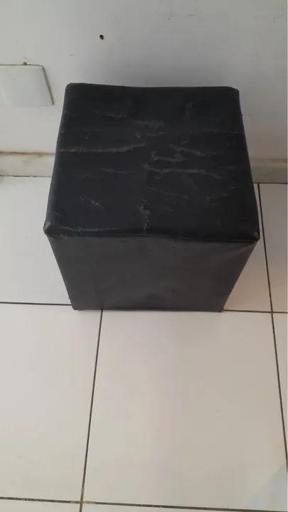 Puff quadrado preto - Foto 2