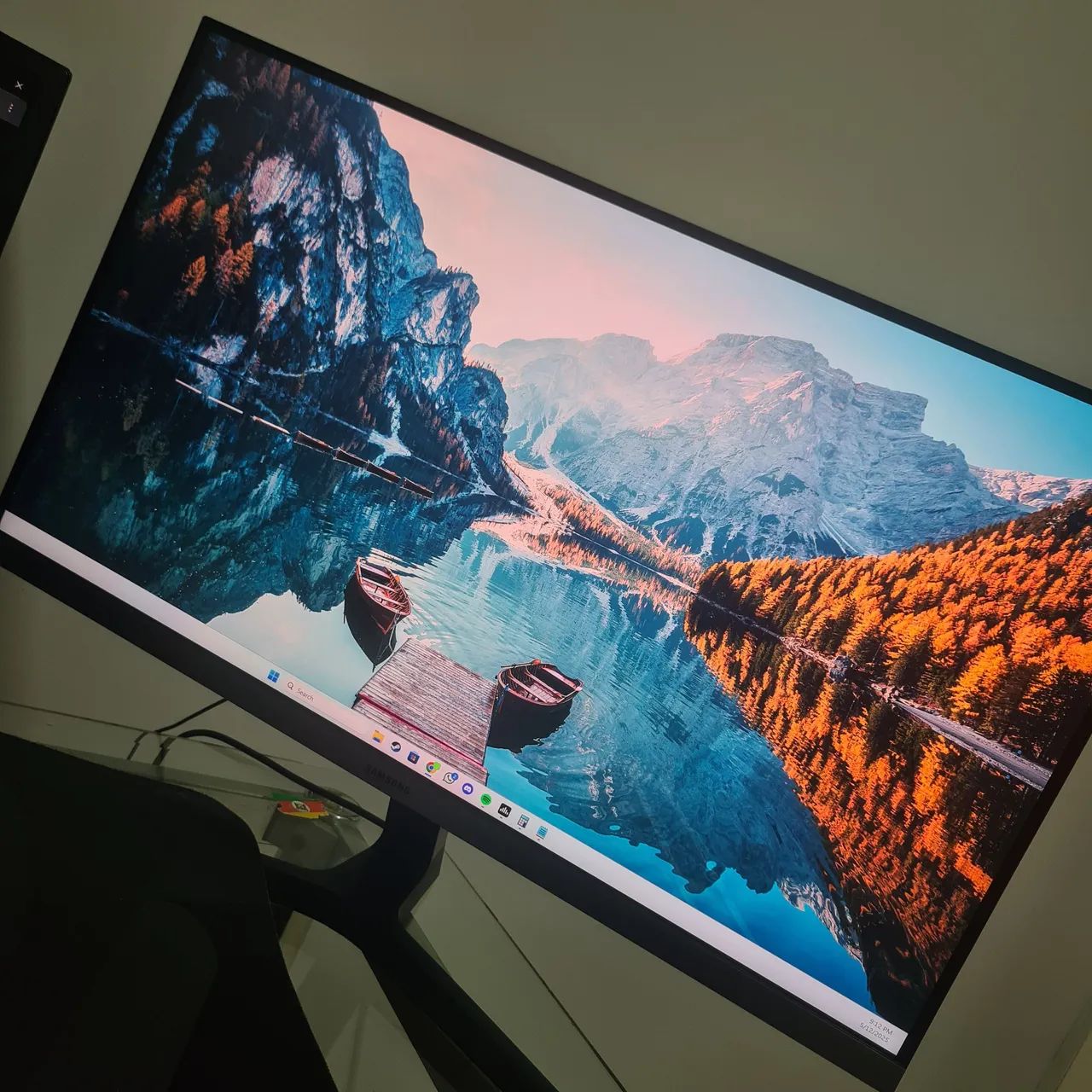 Monitor Samsung UR55 4k IPS HDR FreeSync - Foto 5