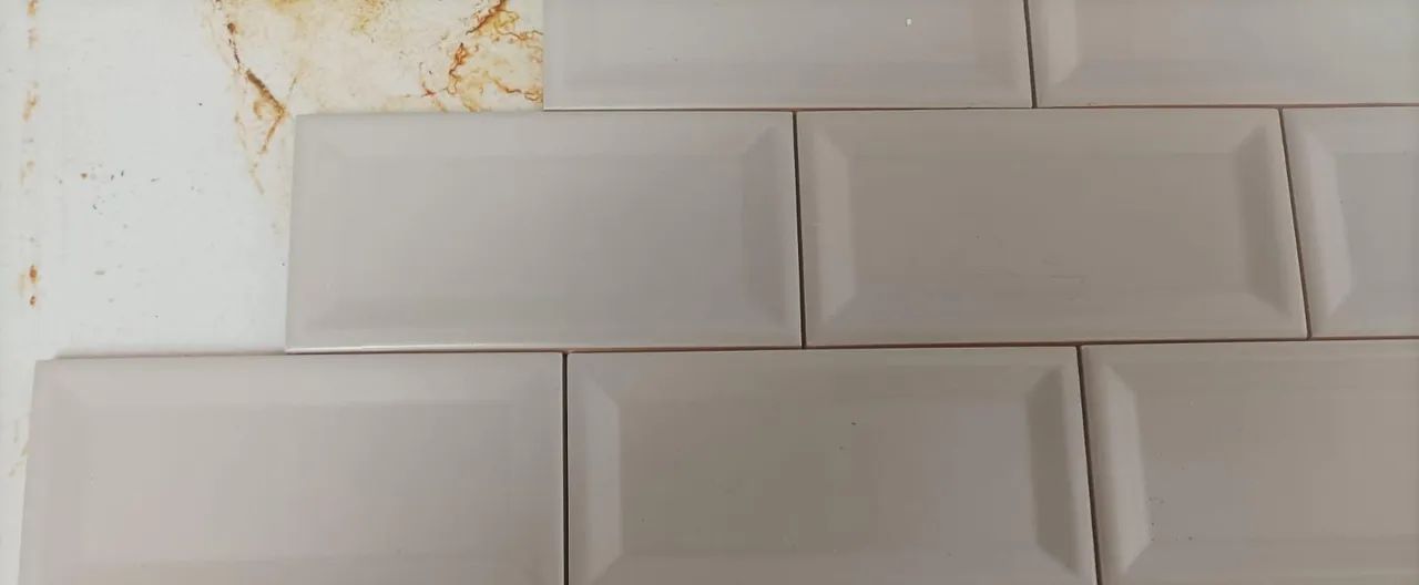 Revestimento tijolinho com bisotê 64341456218498123