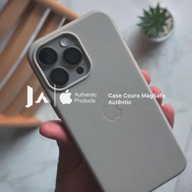 Capa de Couro para iphone 16 pro na cor Azul - Foto 3