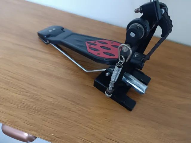 Pedal de Bumbo Premium com Batedor de Feltro - Foto 2