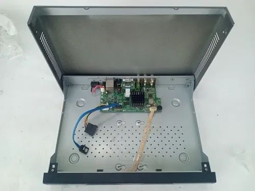 DVR HIKVISION - DS7204HI-SL - PARA MANUTENÇÃO OU RETIRADA DE PEÇAS - Foto 3