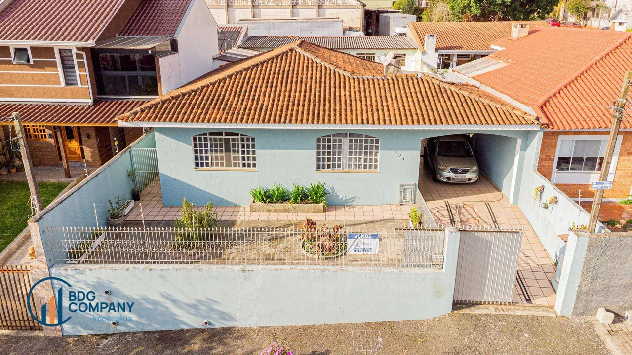 Casa com 3 dormitórios à venda, 221 m² por R$ 900.000,00 - Jardim Carvalho - Ponta Grossa/