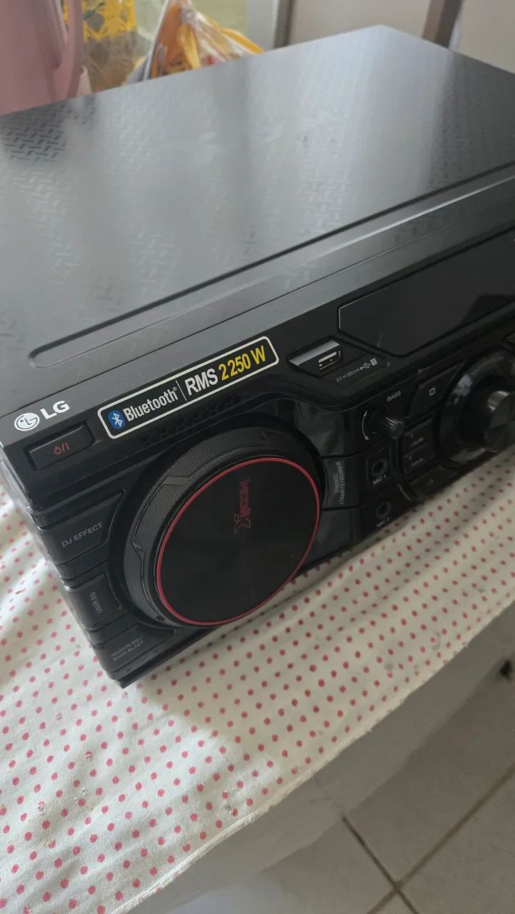 Aparelho de som LG XBoom - Foto 3