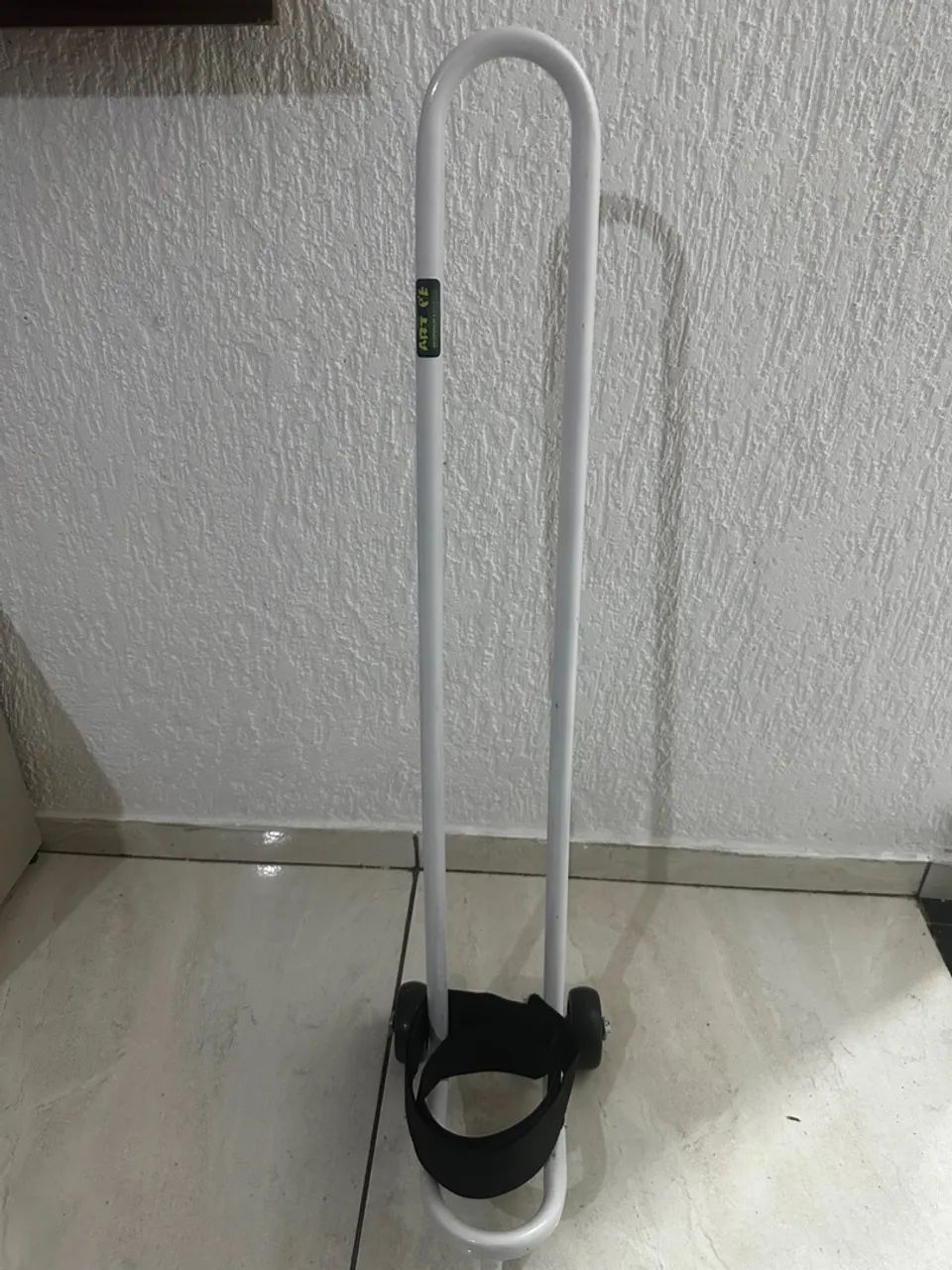 Carrinho para transporte de oxigênio  - Foto 2