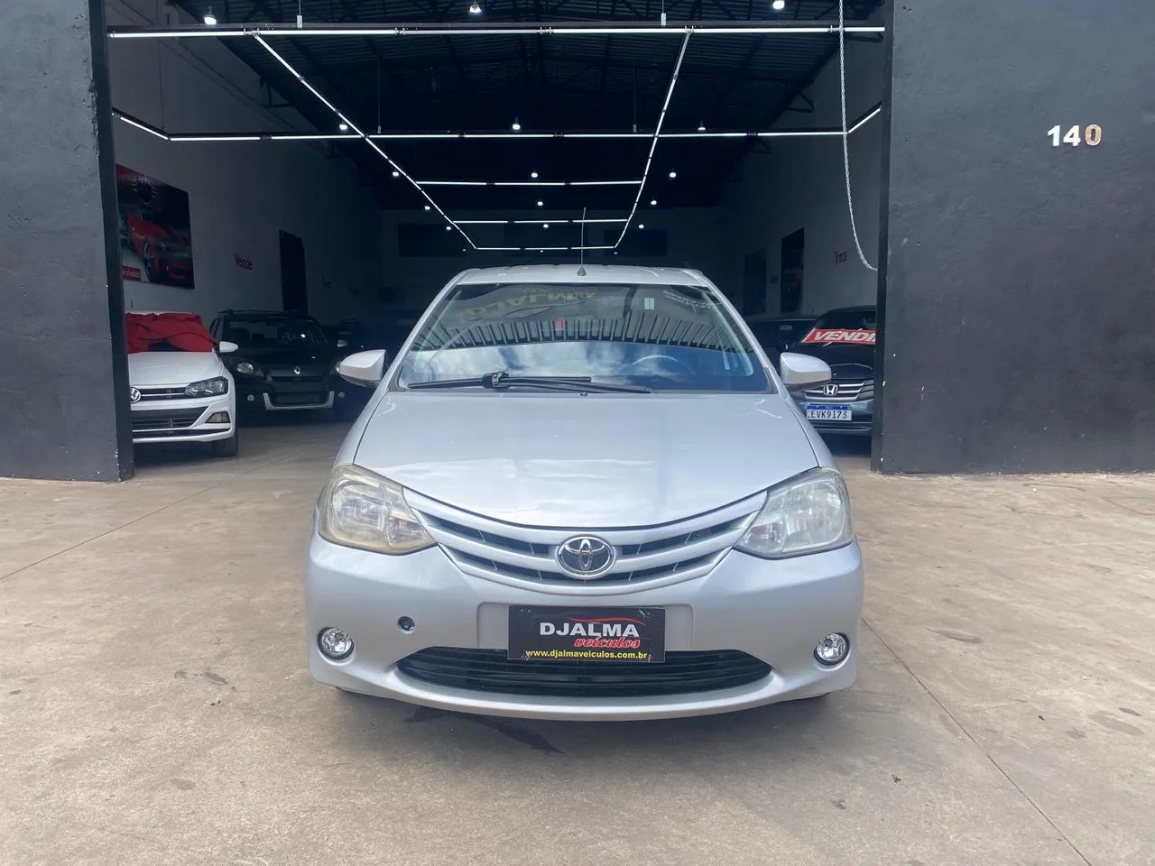 TOYOTA ETIOS SEDAN 1.5 X 2014 (FINANCIO COM R$9.000 DE ENTRADA) - Foto 5