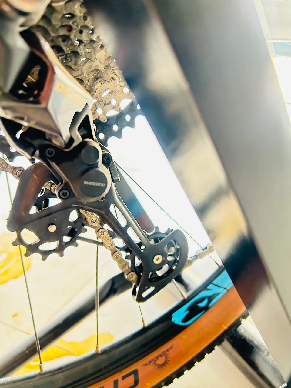 Bicicleta (shimano deore +suspensão rock shock) - Foto 5