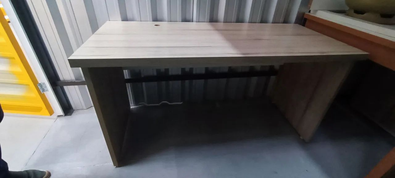 Mesa de Escritório em Madeira