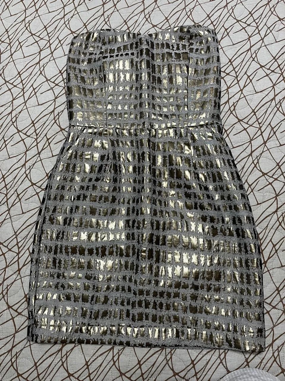 Vestido Tubinho Dourado 