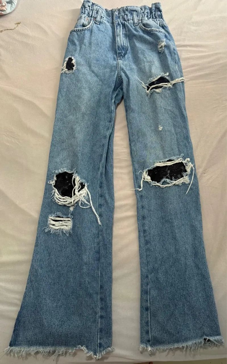 Calça jeans destroyed