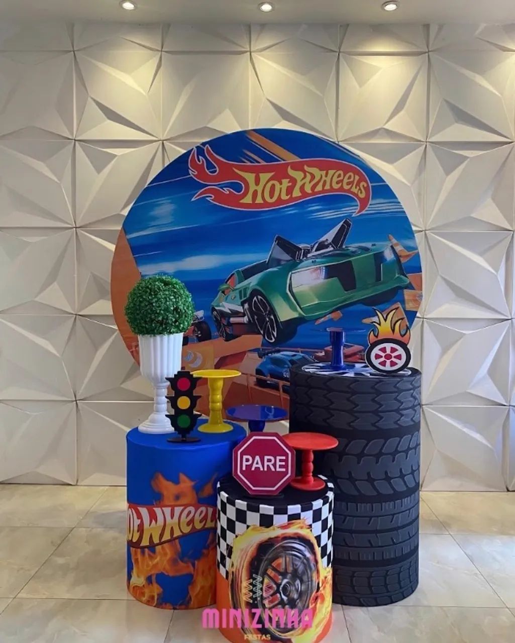 Kit pegue e monte hot wheels
