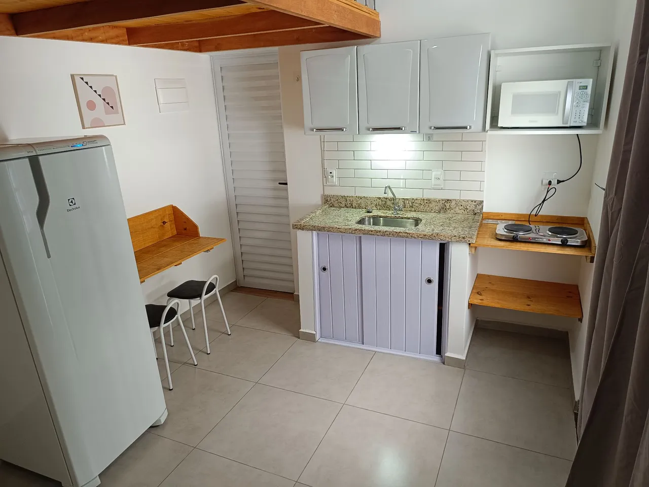 Vendo mini condomínio com 4 lofts e 5 kitnets todas mobiliadas