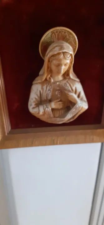 Quadro Decorativo de Virgem Maria em Alto Relevo - Foto 2