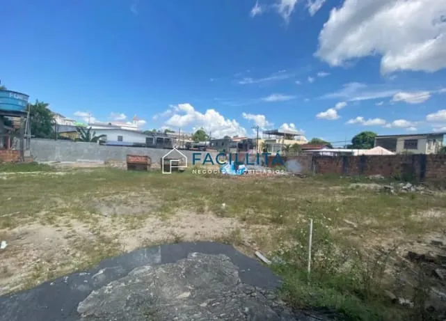 Alugo Terreno na Rua Principal no Petrópolis-Manaus/AM