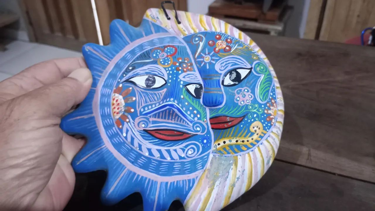 Sol e Lua Decorativo em Cerâmica