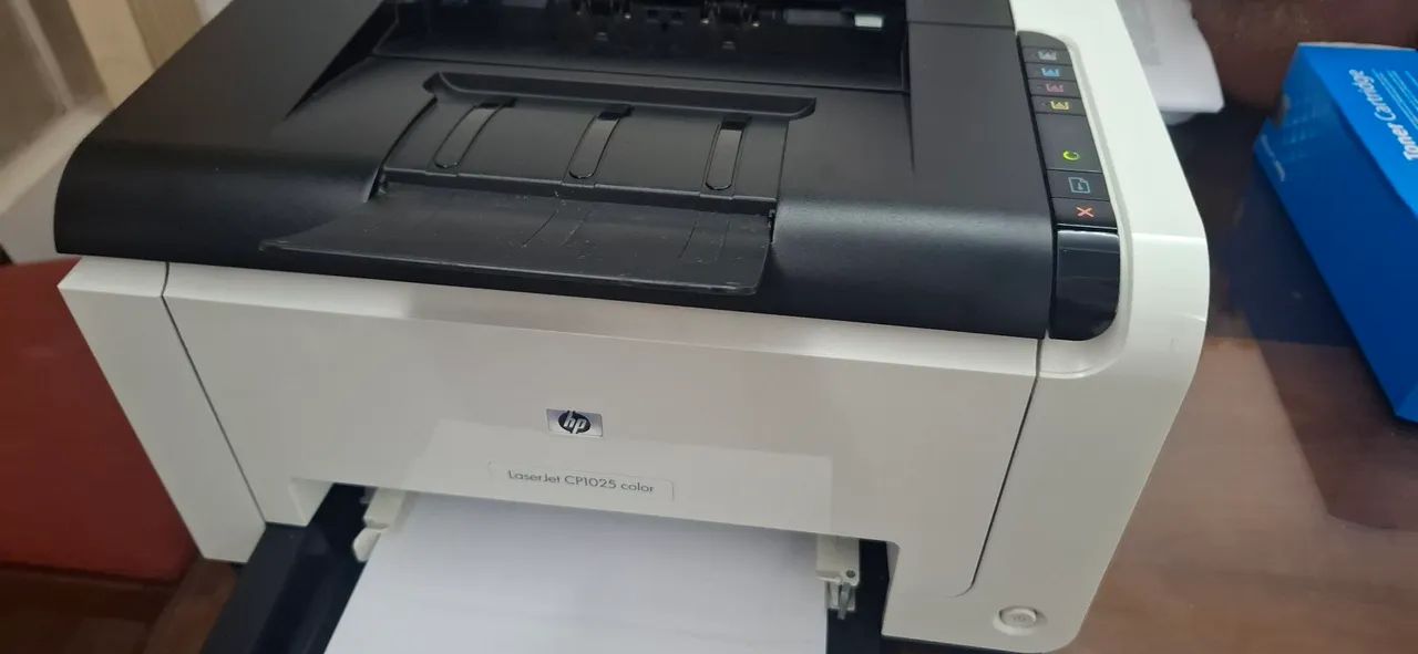 Impressora HP LaserJet CP1025 Color usada - Foto 4