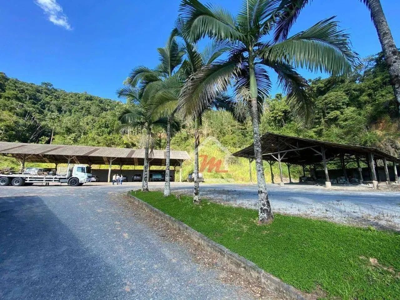 Galpão para alugar, 1100 m² por R$ 8.000/mês - Velha Central - Blumenau/SC