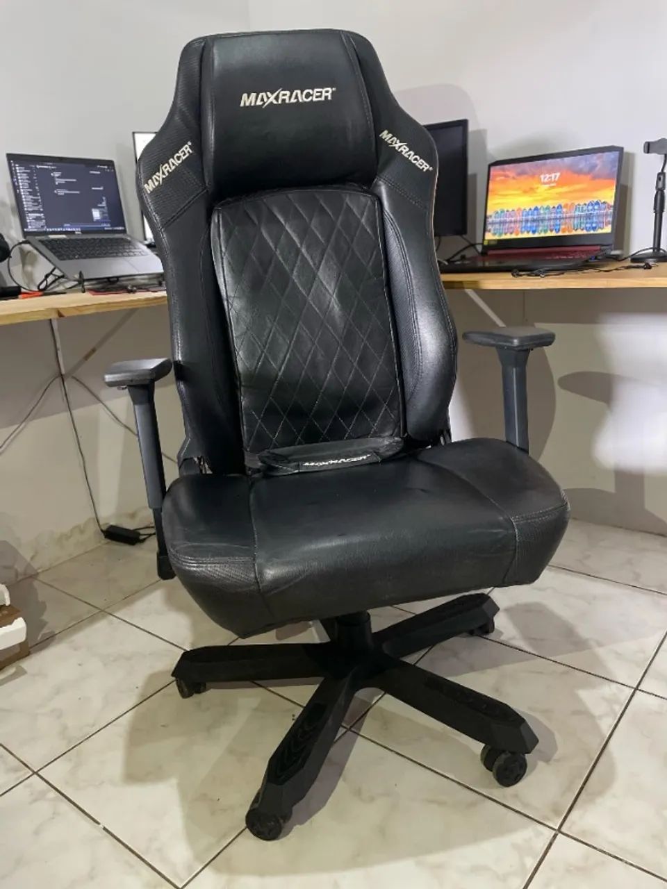 Cadeira Gamer MaxRacer Bunker Massagem SMI Regen Preta
