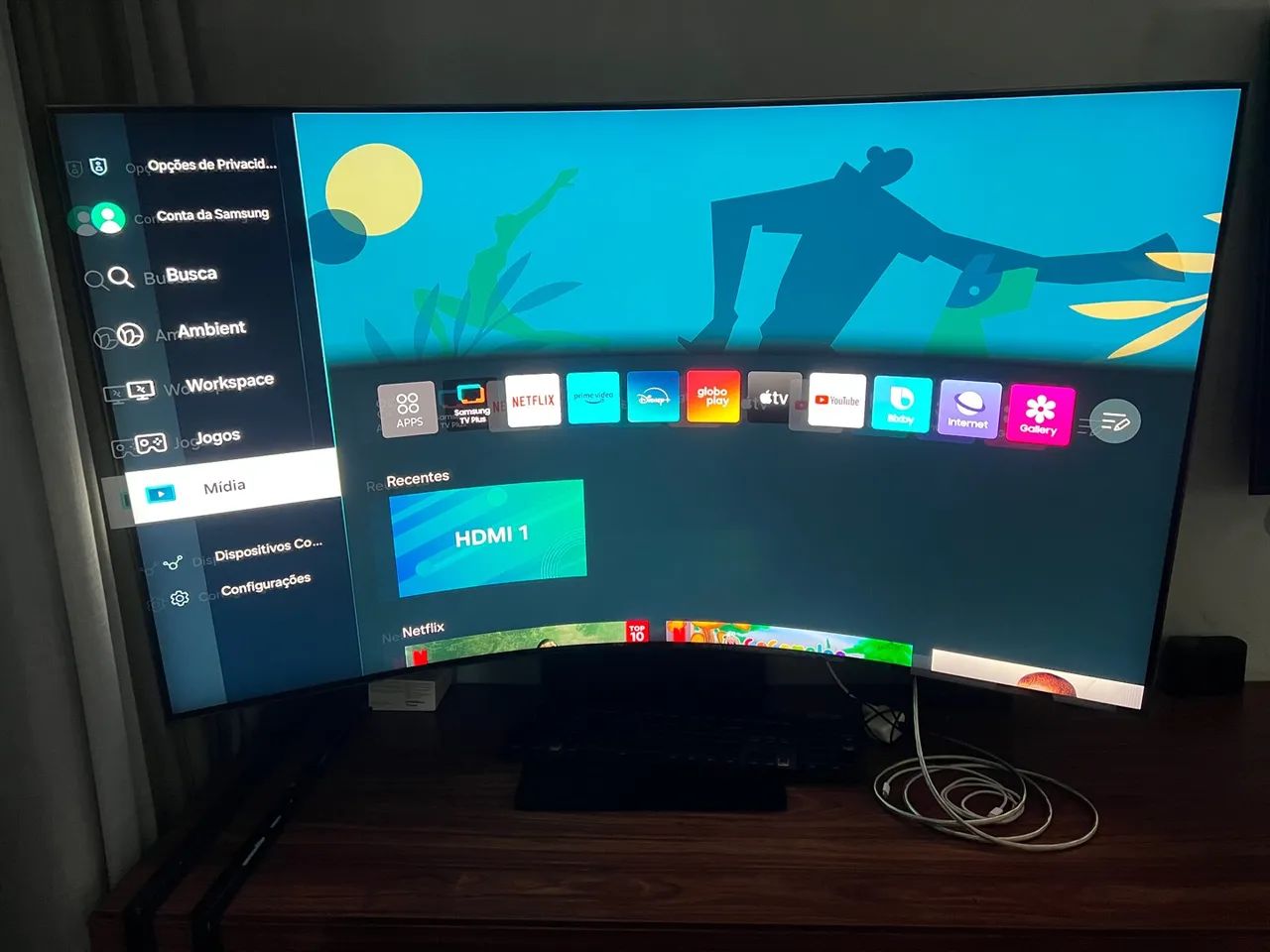 Monitor Gamer Odyssey Ark 55"  - Foto 3