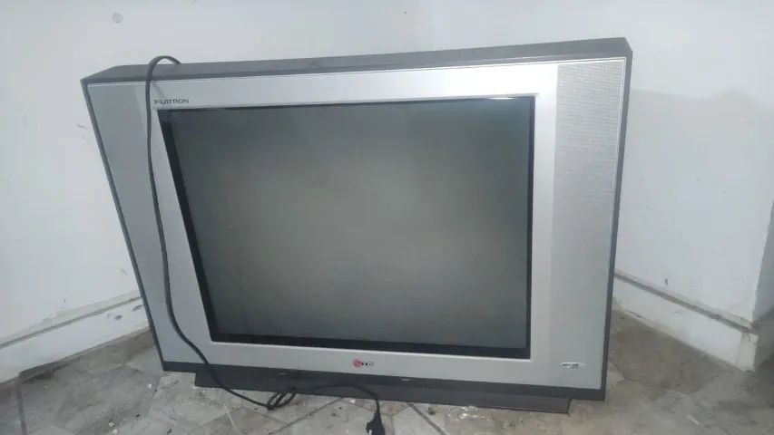 tv LG 29polegadas tela plana S-VIDEO (games, retro)