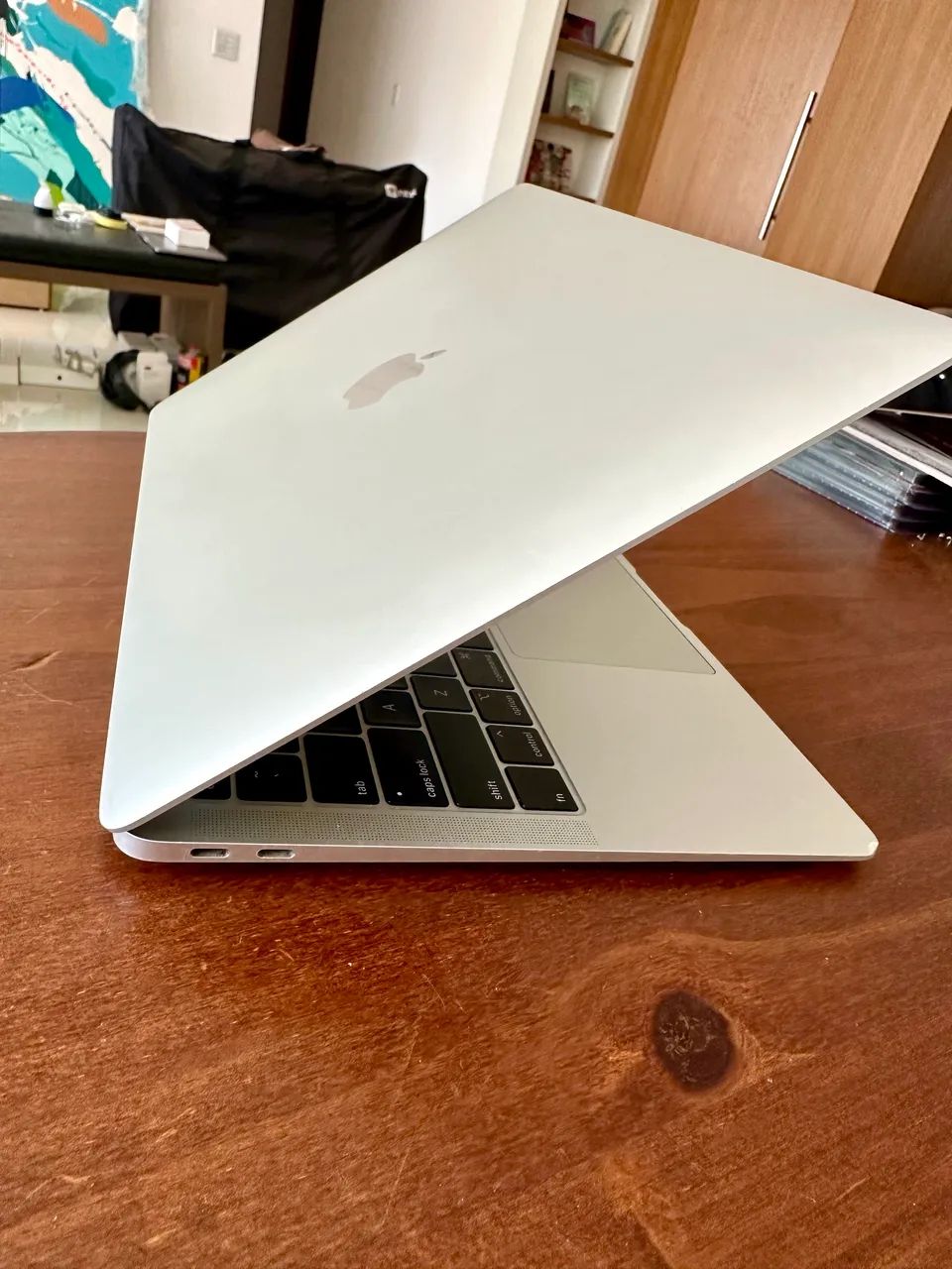 MacBook Air 2019, i5-3.7GHz, 8G, 2.2 Terra de SSD+Sd - Foto 2