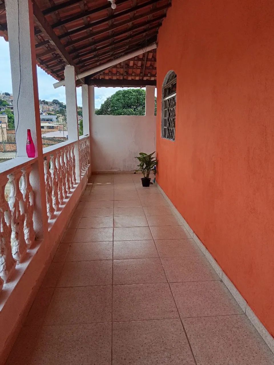 Kitnets homens/mulheres mobiliada ou sem móveis/cozinha,sala,varanda, garagem  - Foto 2