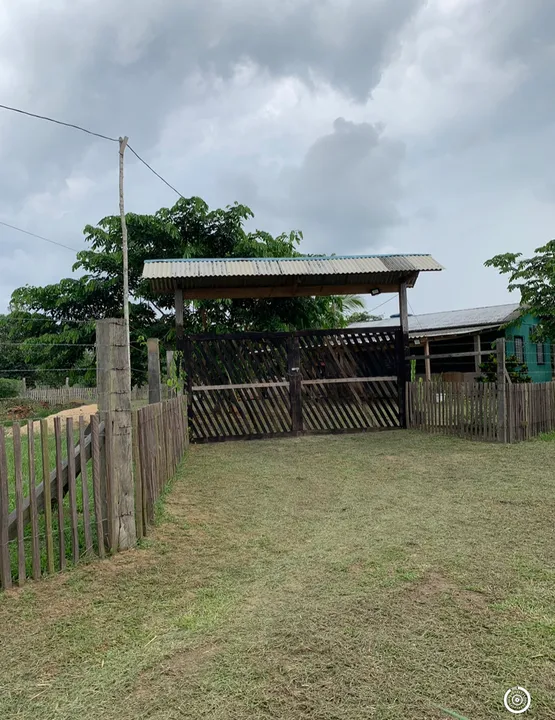 Sítio no Mourapiranga