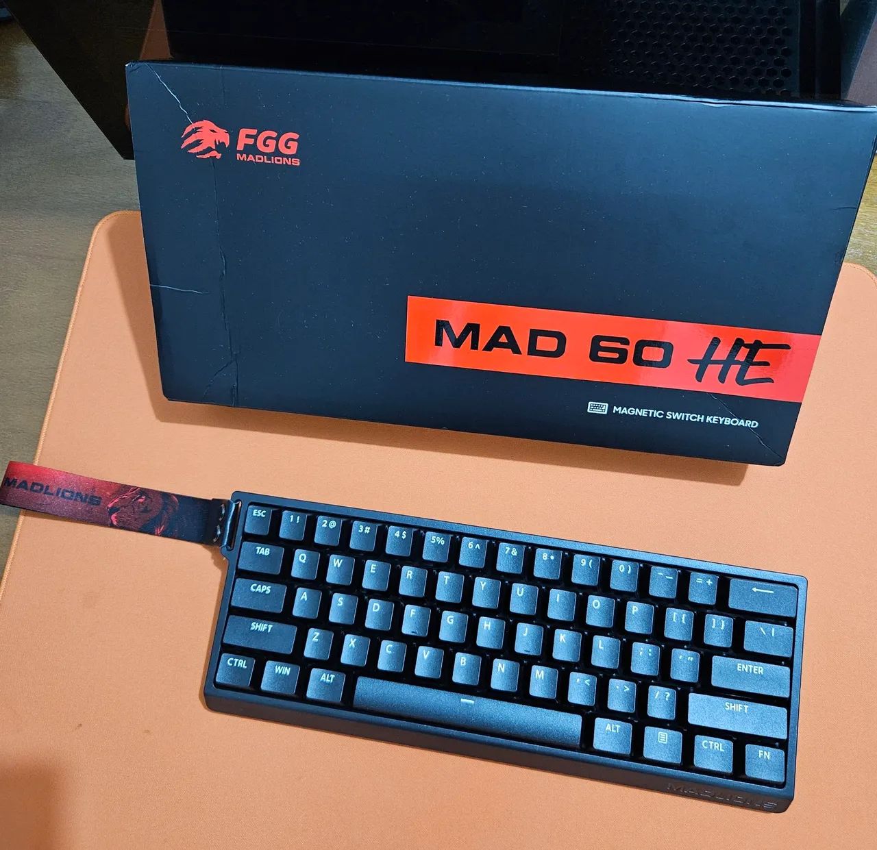 Teclado Com Switch Magnético Mad 60 HE - (NOVO)