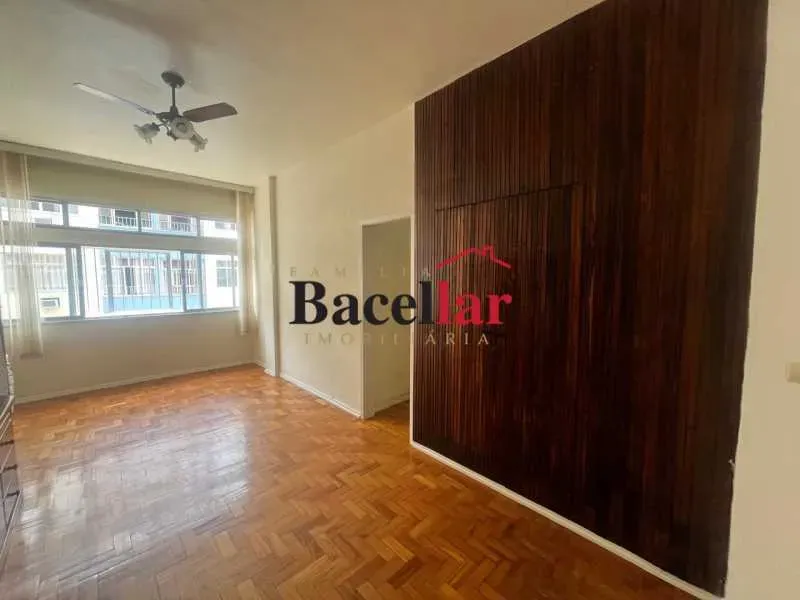 Apartamento 2 quartos com vaga na rua henry ford