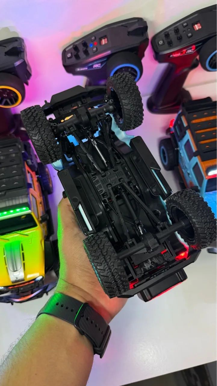 Jeep 4x4 de controle remoto 64276693184643124