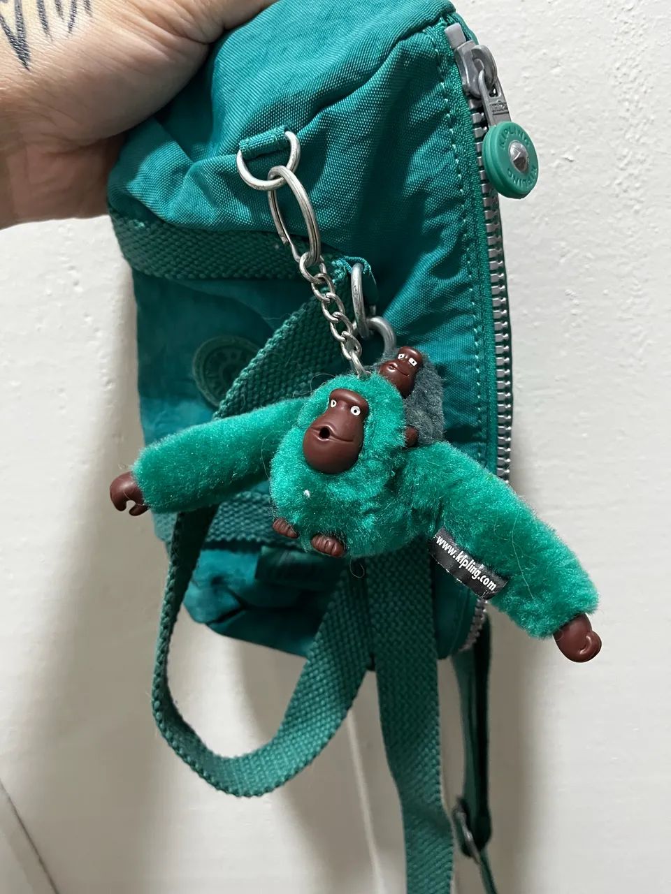 Bolsa Kipling mini verde original. - Foto 4