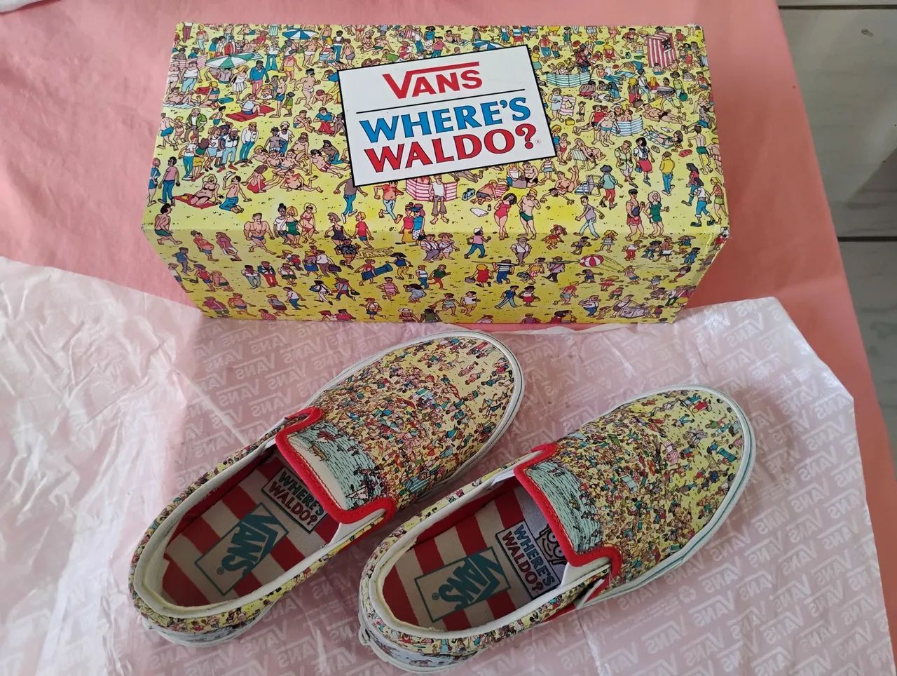 Tênis vans edição limitada onde está Wally 