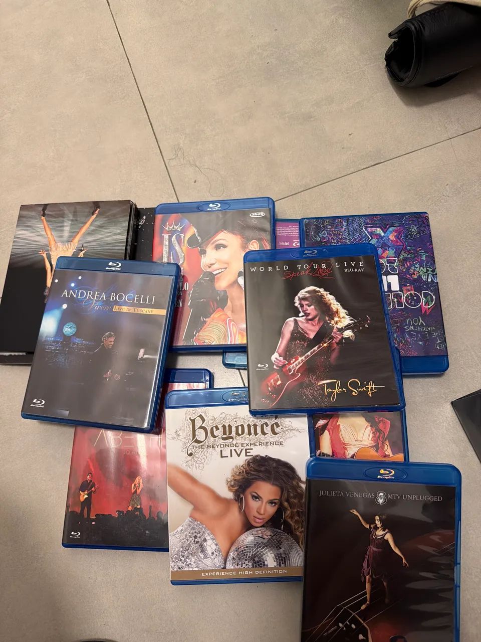 COLEÇÃO DE BLUE RAY MUSICA  - Foto 2