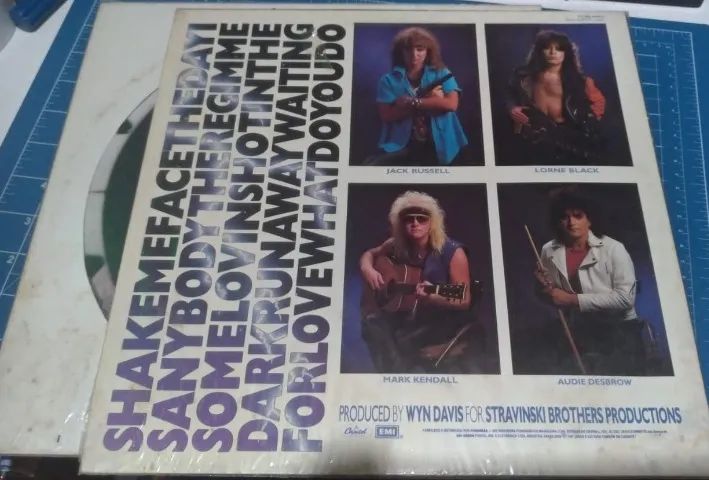 Baixou o preço... Disco de vinil Great White - Foto 2