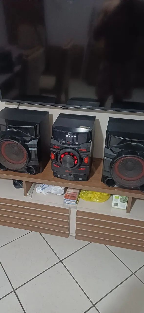 Som LG Xbom 
