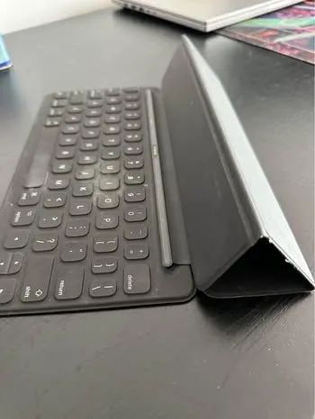 Apple teclado Smart Key Board 9.7