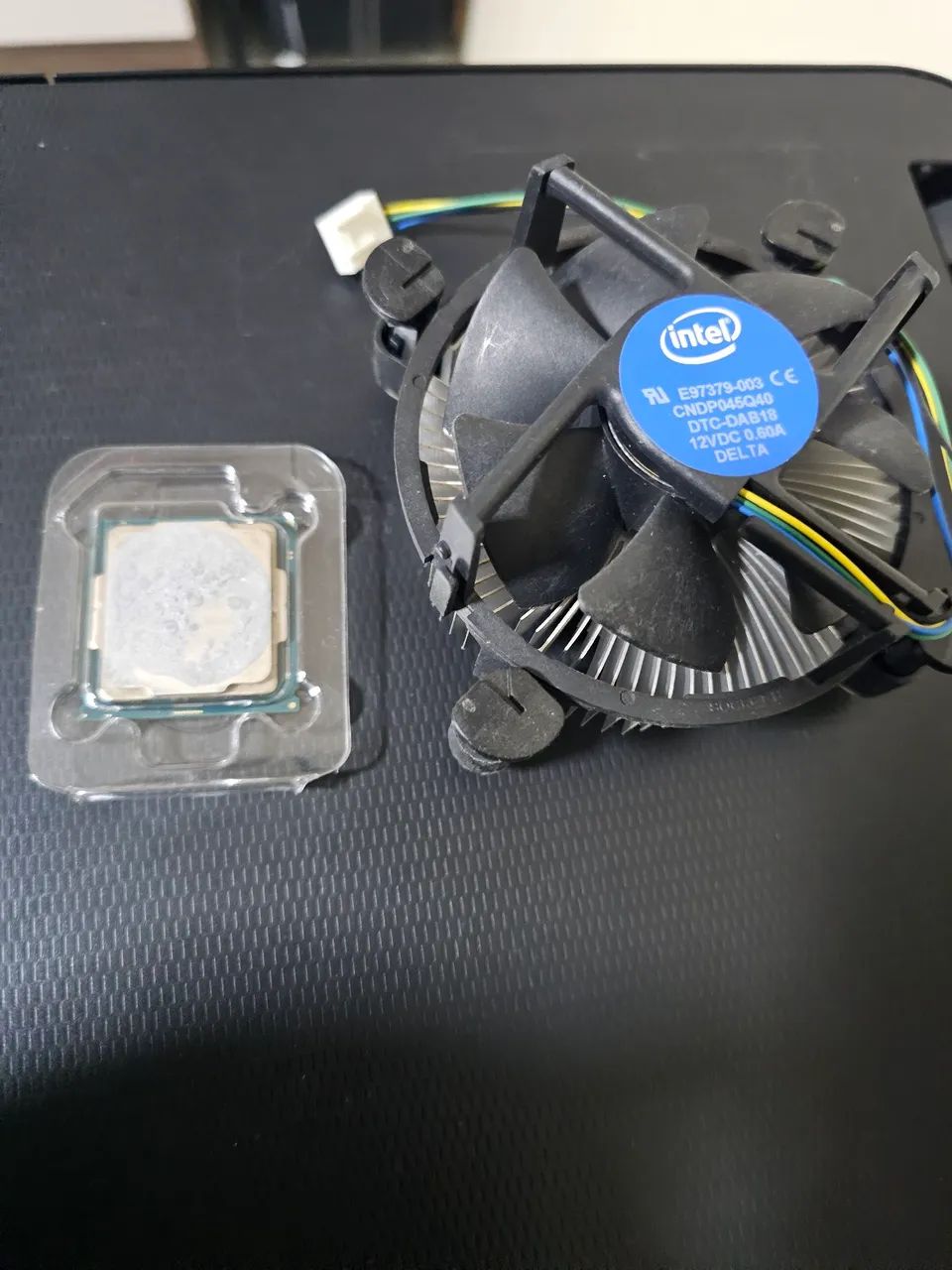 Processador pentium gold g5400 3.7ghz 8° geração  - Foto 2